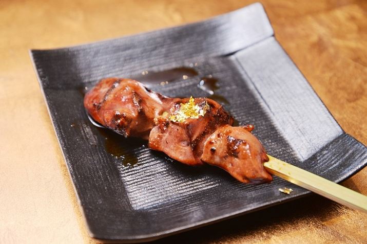 ͈ȑOA󏭕ʂ𓾈ӂƂĂXŎBeo[