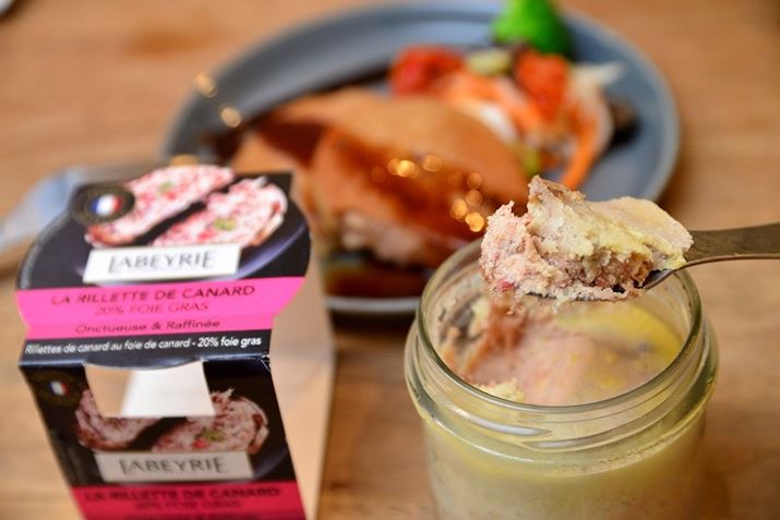 x̓tX̃[J[BtHAO20ĂAlbgZȕtHAOƎv܂