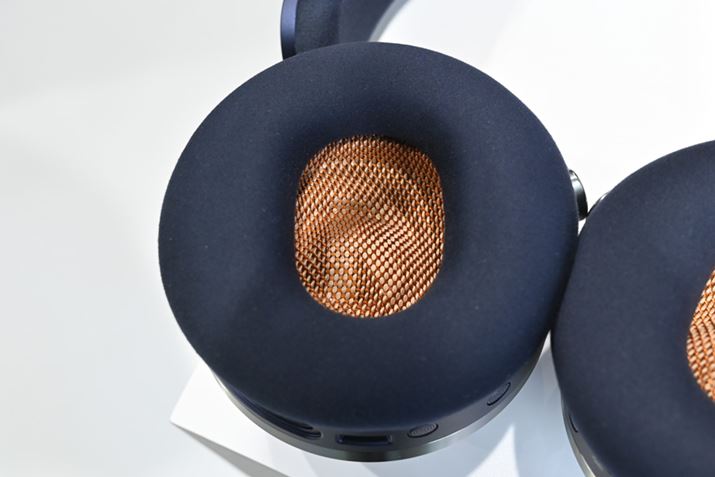 40mmaA16̃lIWhCo[jbg𓋍ځBC[pbh͂Ȃɓ