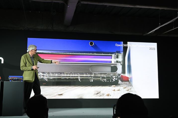 GbWmY͕Ǎۂɋ߂ÂƔяodg݁B̂قƎ菜Ƃ