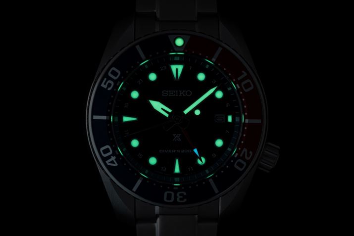 jAGMTjACfbNXAx[ɓhzꂽu~uCgvNȌŎm点܂