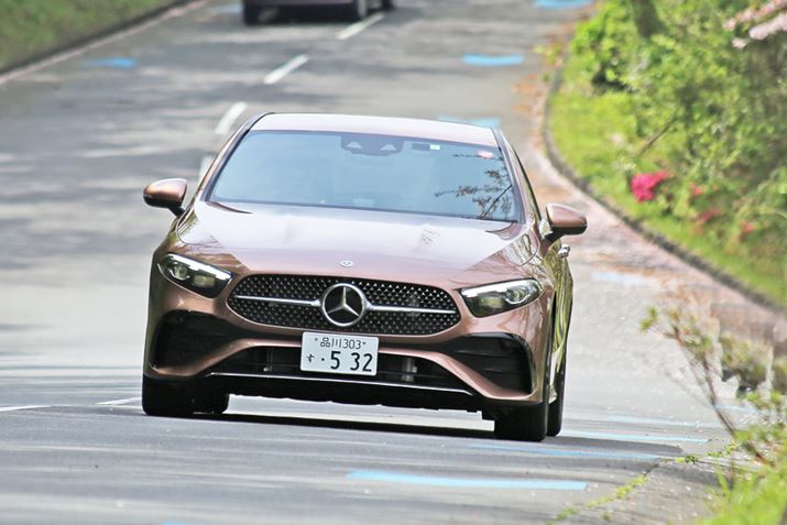 nb`obŃuA180v́AuANXvȂł͂̌y₩ȑstB[y߂