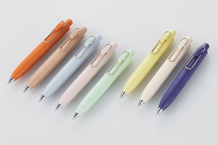 ۂ{fB̃Q{[yuj{[  PvBʐ^0.38mmf́u݂vuR[q[vȂ5FAʐ^E0.5mmf́uoiivȂ3FƁAȎFv8FCAbvĂ܂