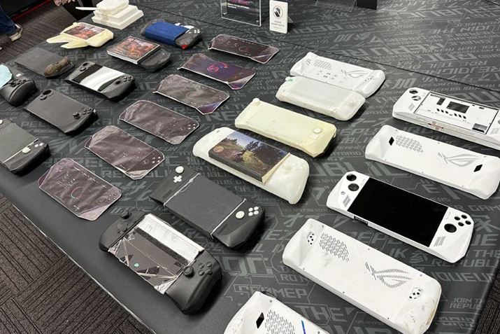 5N̊JԂōꂽbNAbv̈ꕔBPC[J[łȂA{CŌgуQ[@낤ƂCT܂