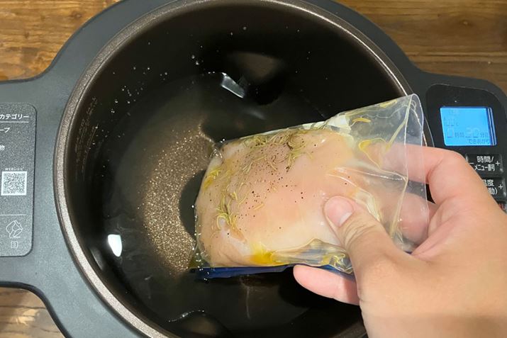 Ȃׂɐ𒍂Ƃ́AϔM̖܂ɓ{ނ˓ĎX^[g