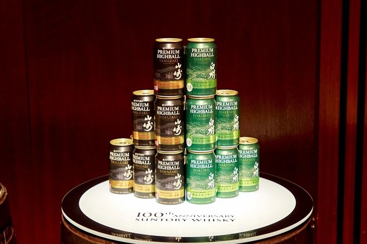 2023N21ɍsꂽuTg[ECXL[100N L҉vɂāBEuTg[v~AnC{[qBr350mlʁvi]ōi660~jB̊ʂɂĂ͌q܂