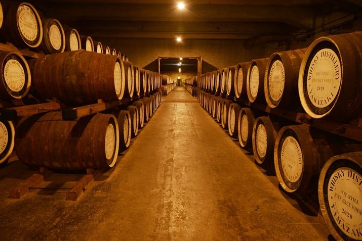 R̒MɁBECXL[́AӖRƂ̑ΘbBnɂԂAWpj[YECXL[700Lȉ̖ؒM3NȏA{ŒEel߂邱Ƃƒ`Ă܂