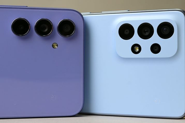 uGalaxy A54 5GvŁAEuGalaxy A53 5GvBuGalaxy A54 5Gvł͐[xZT[p~ꂽقAWJ1/1.7C`1/1.56C`ɑ^Ȃǂ̉ǂĂ