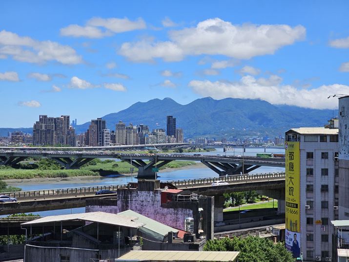 uGalaxy S23 UltravŎBei3{j