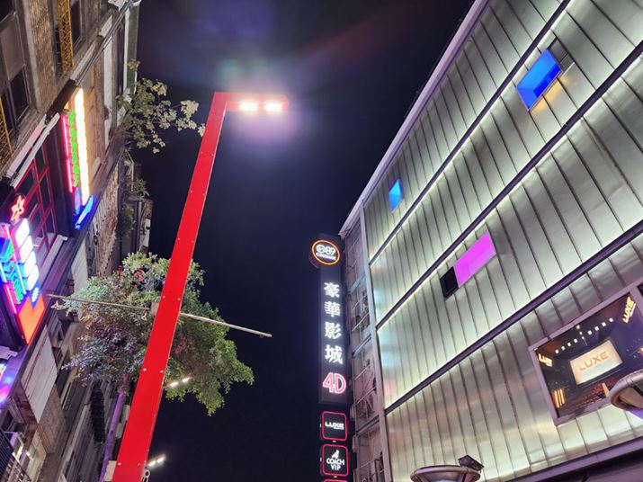 uGalaxy S22 UltravŎBeiiCg[hj