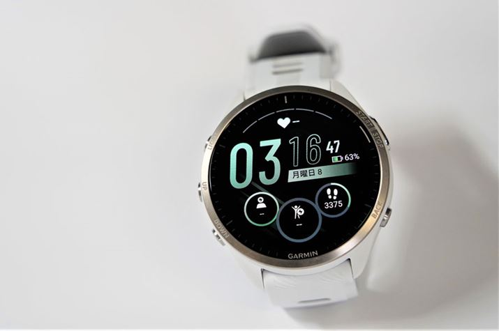 uForerunner 965v̌TCg̔i84,800~iōBȉj