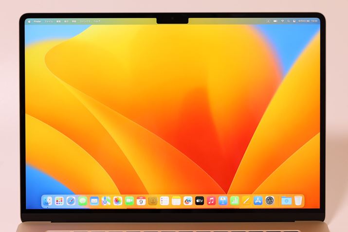 15.3^fBXvC̉𑜓x2880×1864/224ppiBACR傫ĂA\̈悪LčƂ͂ǂ肻ł