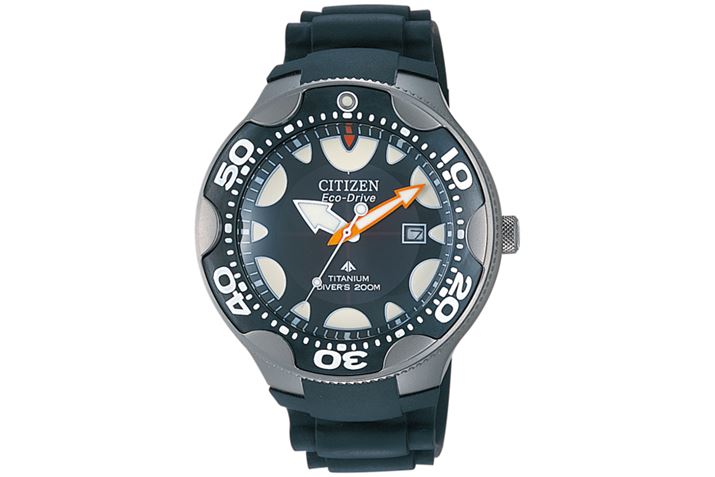 2006NɊCOŔꂽIJ́uV`Y v}X^[ GREhCu _Co[200mv