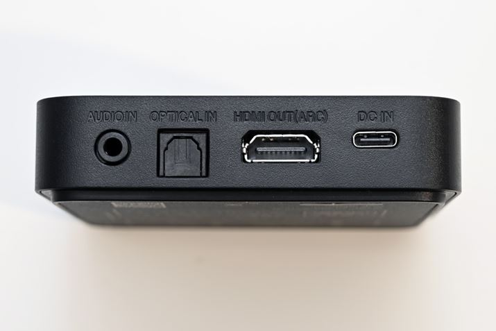 HDMIiARC/eARCjAfW^́AAiÓA/DCd͌pUSB Type-CƂʂȓ͂p