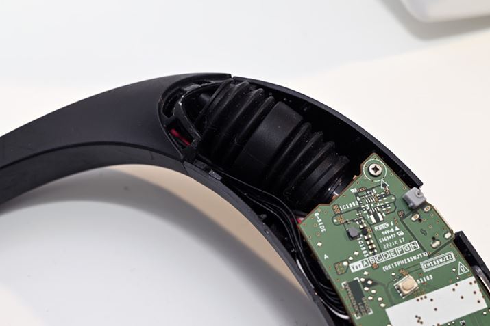 Ǝ́uACOUSTIC VIBRATION SYSTEMvB֕\̃jbgdቹɍ킹đ傫LkAdቹɍ킹ĐUo