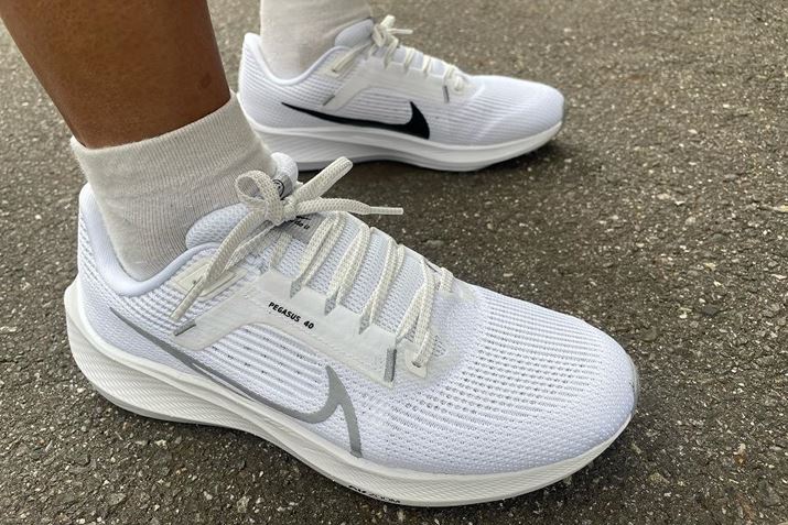 uiCL yKTX40v𗚂ĎۂɑĂ݂I