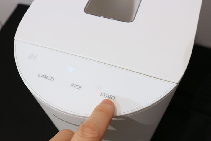 ͖{̂ƃX}zAvuKitchenPocketv̂ǂ炩łs܂AX}zAvgقуR[X␆їʂׂݒł܂BH\񐆔т̐ݒX}zAvłȂƍs܂