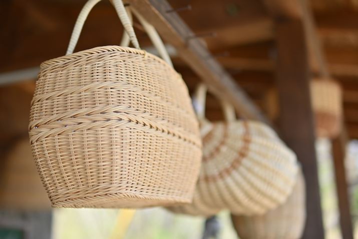 OɏĂBe܂Bwi傫{PāÃV[ۓIɎBeł܂Z 50A30mm F1.4 DC DNA30mmi35mmZ45mmjAF1.4A1/2000bAISO100AzCgoXFRI[gAsN`[Rg[FX^_[hAANeBuD-CeBOF苭߁ABlbgRg[FWA䂪ݕ␳FAܕ␳FBeʐ^i5568×3712A7.3MBj