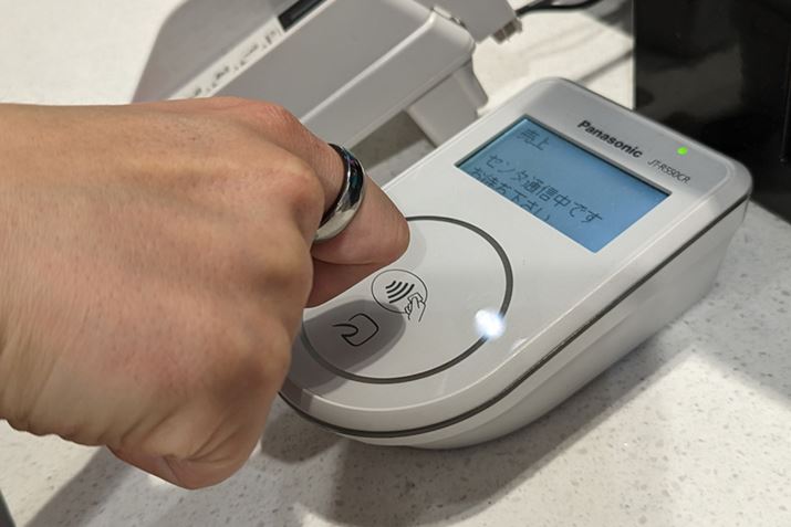 ςƂŁAt@bV`F[ZARAłĂ݂܂BX͋̕CIɁuxȂǂ悤vƎvĂ܂܂AăsbŏI܂i΁j