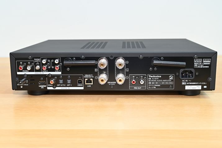 uSU-GX70v̔wʁBLxȓo͒[qƕ