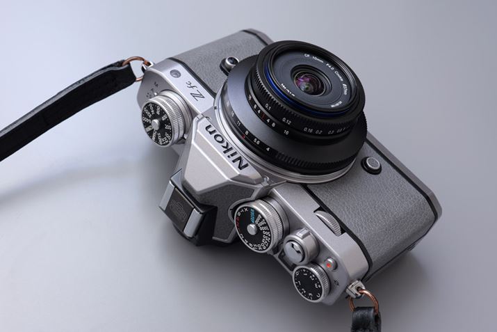 S25mm̔^➑̂ɃtH[JXOƍi胊O𓋍ځB̊O̗pÂfUCɎdオĂ