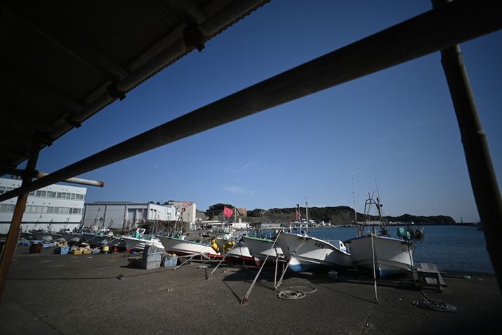 DBeĂ͂oȂ߁A悤Ƀt[~OĂBɂĉŝʐ^ɎdオZ fcALAOWA 10mm F4 CookieA10mmi35mmZ15mmjA1/1600bAISO100AzCgoXFVAsN`[Rg[FX^_[hAANeBuD-CeBOFȂBeʐ^i5568×3712A7.3MBj