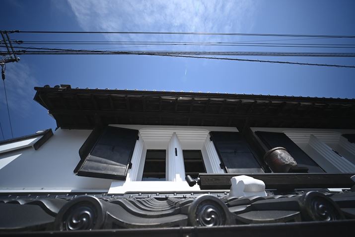 2KBeB1K̊ɑ_ɋ߂ÂĎBe邱ƂŁA͂̂ʐ^ɎdオZ fcALAOWA 10mm F4 CookieA10mmi35mmZ15mmjA1/800bAISO100AzCgoXFVAsN`[Rg[FX^_[hAANeBuD-CeBOFȂBeʐ^i5568×3712A6.8MBj