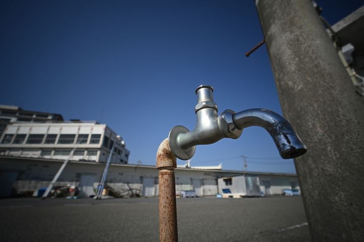 {PȂ悤F8܂ōiBi邱ƂŔwȉ񂪓`₷Ȃ邽߁AXibvBeł͂ꂭ炢̔ʊE[xg₷ȂZ fcALAOWA 10mm F4 CookieA10mmi35mmZ15mmjAF8A1/1000bAISO100AzCgoXFVAsN`[Rg[FX^_[hAANeBuD-CeBOFȂBeʐ^i5568×3712A6.8MBj