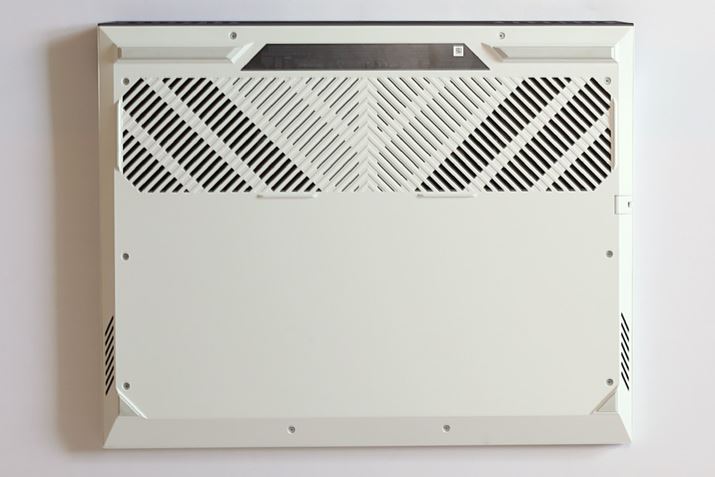 ʂ́uNew Dell G15 Q[~Om[gp\RvƎĂAXbg̃fUCSȂǂ悤Ɍ܂