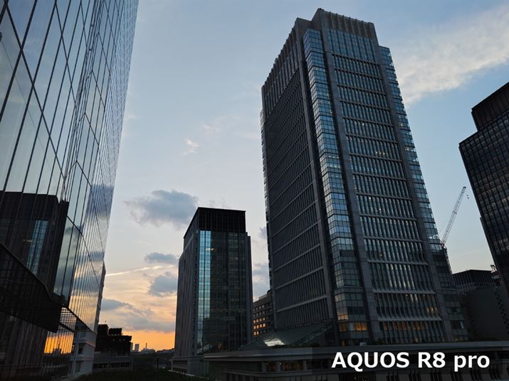 AQUOS R8 proAY[F1.0{AxFISO50AVb^[Xs[hF1/205bAilFF1.9AzCgoXFI[gAI[gHDRFIBeʐ^i3968×2976A2.8MBj