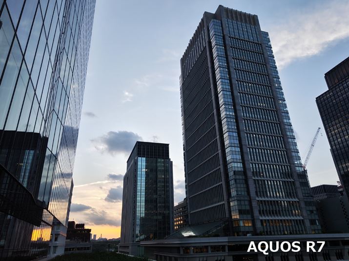 AQUOS R7AY[F1.0{AxFISO50AVb^[Xs[hF1/172bAilFF1.9AzCgoXFI[gAI[gHDRFIBeʐ^i3968×2976A3.0MBj