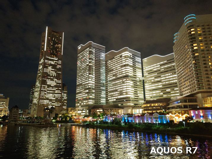 AQUOS R7AY[F1.0{AxFISO1600AVb^[Xs[hF1/20bAilFF1.9AzCgoXFI[gAI[gHDRFIBeʐ^i3968×2976A3.9MBj