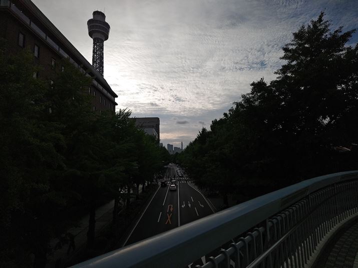 AQUOS R8 proAY[F0.7{AxFISO50AVb^[Xs[hF1/3204bAilFF1.9AzCgoXFI[gAI[gHDRFItBeʐ^i3968×2976A2.7MBj