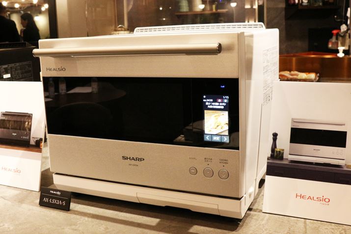 ŏʋ@uAX-LSX3Av͎ʐ^́uoCu[VVo[v̂قAuoCu[VbhvuoCu[VuEv3FWJBLb`Ƃ̒alAnh̐F͑Of藎̂g[ɂȂ܂