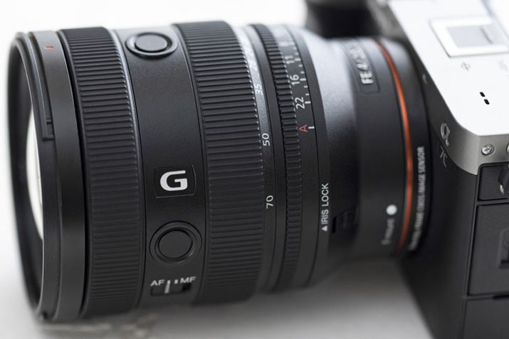 tH[JXz[h{^➑̏ʂƍʂɔzuB̃{^Ɋ蓖Ă@\́A̎BeX^Cɂ킹ăJX^}CYł܂Bݒł́Â̖ƂtH[JXbNKpĂ܂