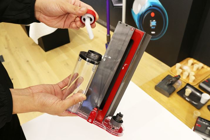 ^NOƂ͂łȂ̂ŁALbvOāȀԂŐ܂B^N̗eʂ300mLB悻66ɑő110ȕʂ𐅐@ł邻ł