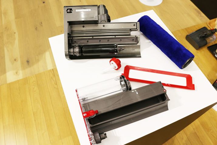 uSubmarineEFbg[[wbhvɂp[c͕Đ\BEFbg[[͊߂ƒp܂gĐ􂢂邱Ƃł܂BuSubmarineEFbg[[wbhv̏㕔i^N≘gCtĂȂقj̃p[c̗ʂ􂢂ł܂ApCvƂ̐ڑȂǂ͔G炳Ȃ悤ɂ܂傤