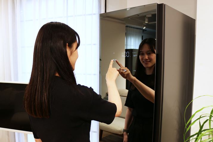 ̓^b`BڂȂ̂ŁAX[YɑIł܂