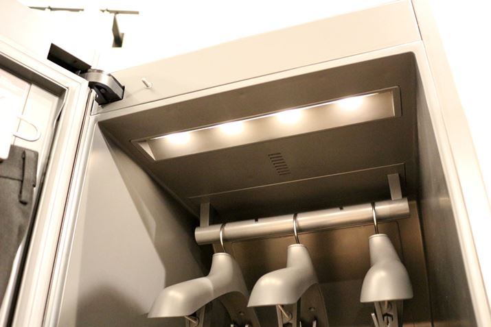 ߂Ă܂ꍇ̂ƂlAɓ㕔ɒʋCzuB^]ĂȂƂɂ͂̒ʋCJAɓɊOC荞ގdg݂ɂȂĂ܂