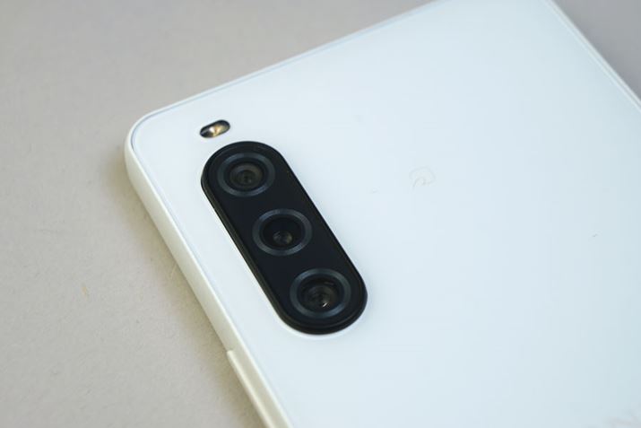 LpALpA]̃gvJBLpJ̐\}Ă_ڂ