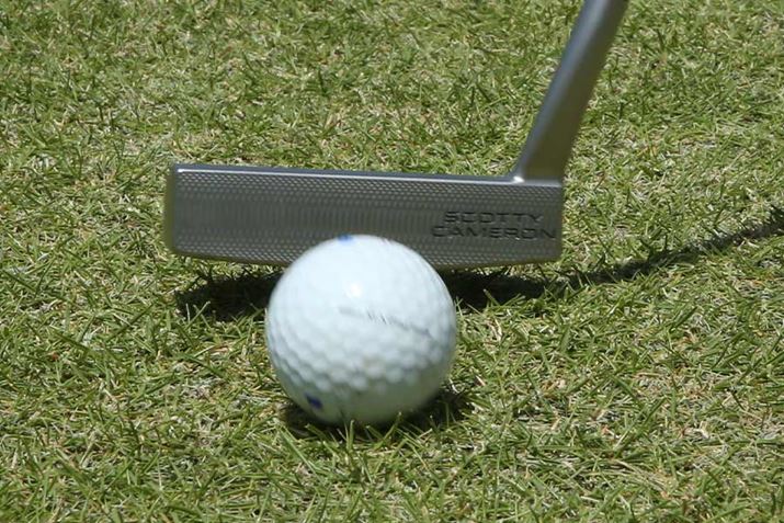 Ǝɓ`ŊƁAJcbƋŉłɃpbeBÔ悵tB[hobNĂ܂B̓pbeBŐZpgɒ邤łƂĂdvȃ|CgB莝Ă̂uX[p[ZNgvV[Ył