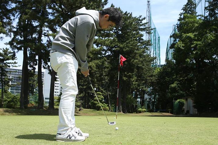 V[Yɂ̓x[VbNȃfƁAוfAČ̂郂f݂܂BvEA}킸ASt@[̃j[Y𕪐͂ʂȂ̂ł傤