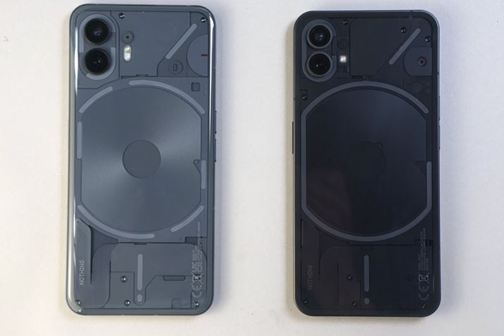 uPhone (2)vŁAEPhone (1)BƂȂwʂ̃fUC͈ꌩƂ悭Ă