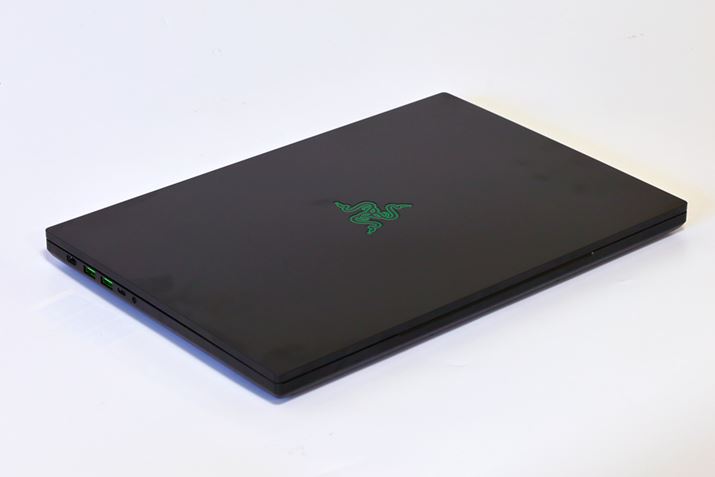 {̂̃tH̓VvȔ^B悭ƁAUSB|[g̓SƓO[ɓhĂ܂