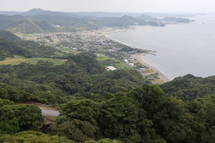 EOS R8ARF24-50mm F4.5-6.3 IS STMA35mmAF8A1/160bAISO100AzCgoXFI[gAsN`[X^CFX^_[hBeʐ^i6000×4000A12.3MBj