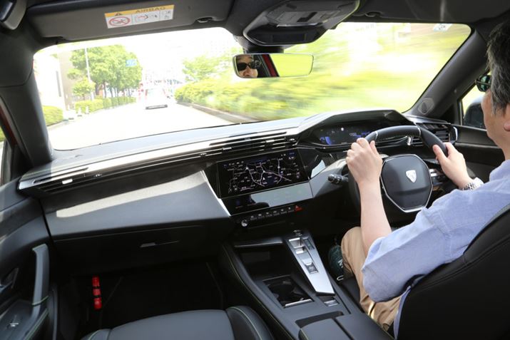 u408GTṽR[i[ÓAX|[cJ[Ǝvقǂɍ芴𔭊