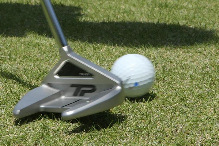 CT[g͏]̃fƓfނ́usA[vłAuJ[{R|WbggXz[[v̌ʂɂA\tgłȂNAȊGɐi܂