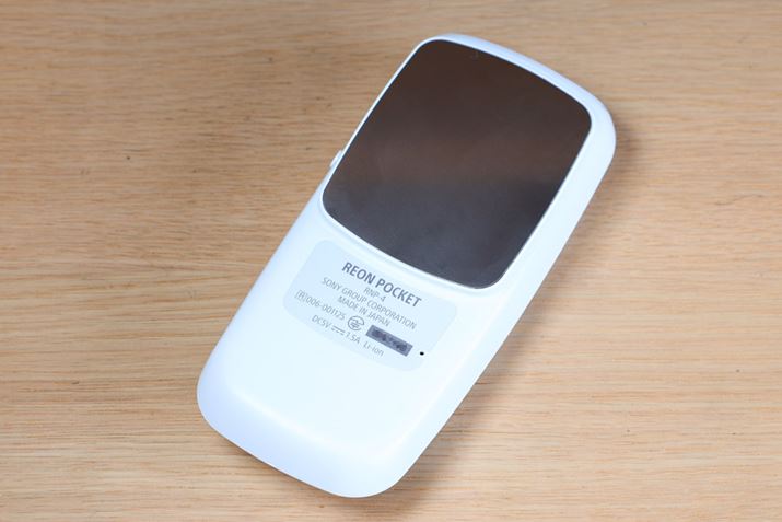 ̕\ʂɐGp/Mʂ̍ގ̓XeXX`[BShł͂܂񂪁AiɃV[O{ĂAHق肪ɂ݌vƂȂĂ܂