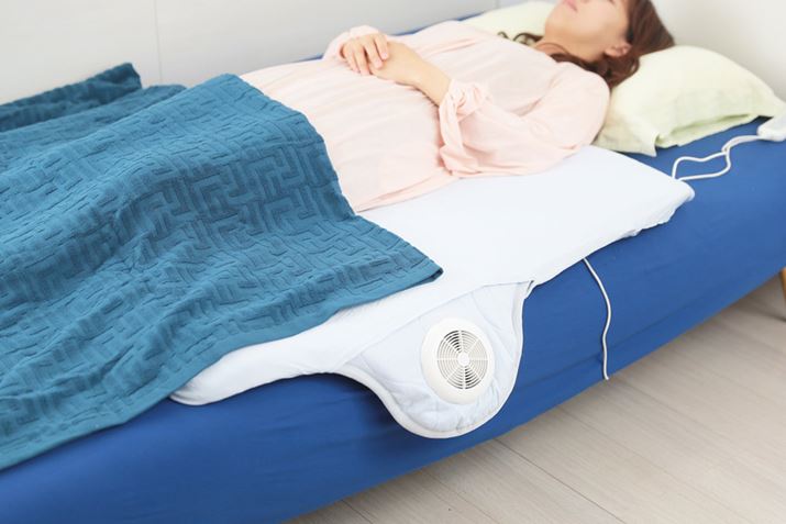 lIɂ́Aw炨K܂ŃJo[Ăn[tTCY肫܂Biu傢}bgSOYOvi12,800~j7,000~炢Ȃ̂ŁAw̏yȂu傢}bgSOYOvƁu}bgSOYO n[tv2ŔY݂