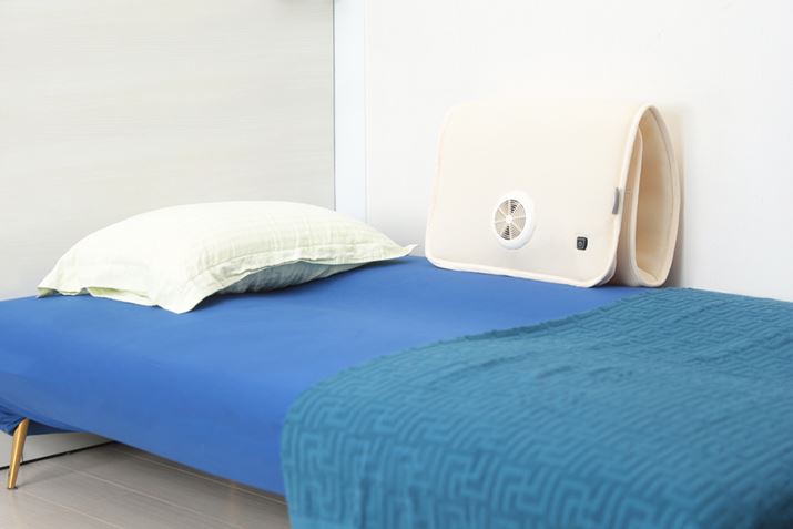 Qu傢}bgSOYOvƂǂƂ́AO܂ɂăxbh̒[ɗĊ|Ăł傤BRpNgŌyʂACyɓ܂